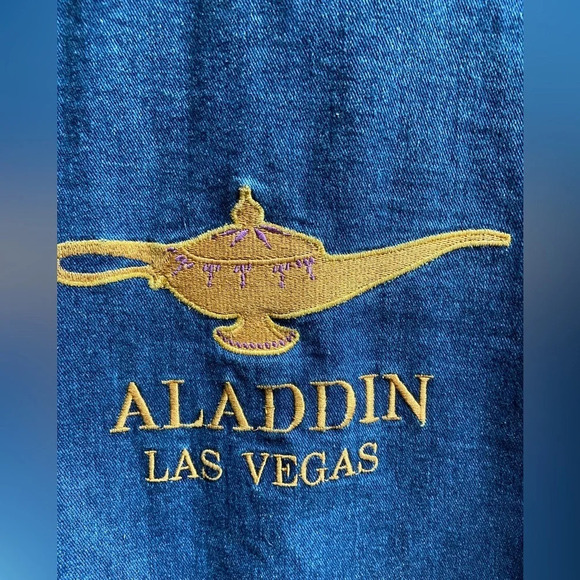 Vintage Aladdin Casino Las Vegas Embroidered Denim Jean Jacket XL Unisex - Picture 3 of 9